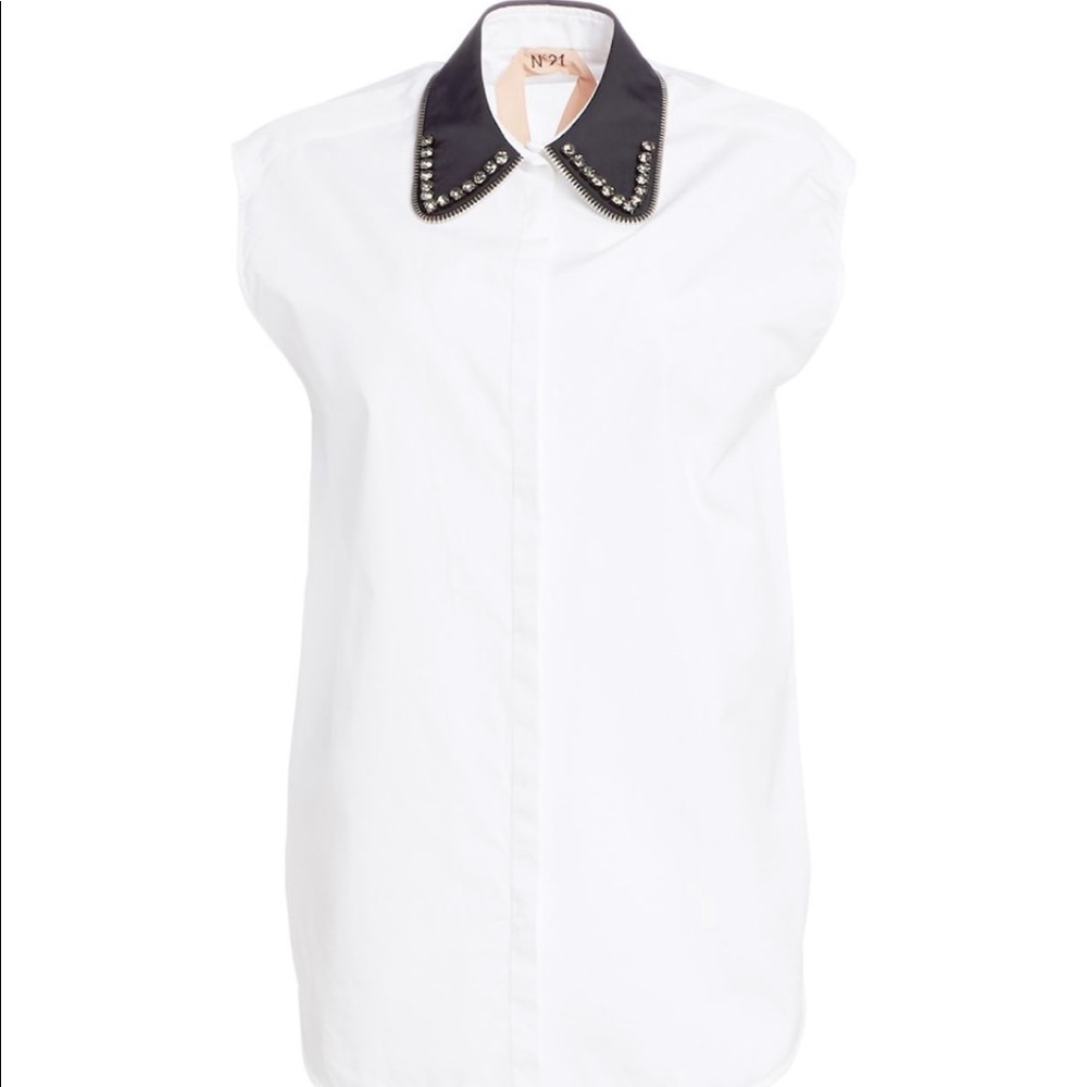 No. 21 white embellished collar shirt, IT40